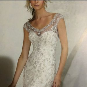 Wedding gown